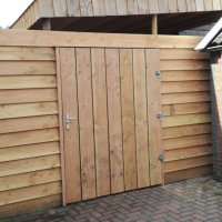 Hout toegangsdeur Zuidlaren